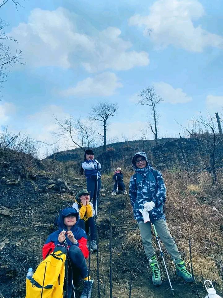 4 Days Trekking Tour Mount Lung Cung